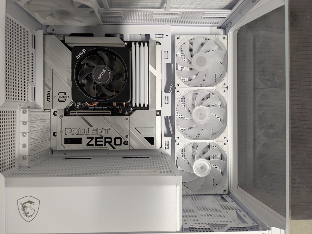 AMD Wraith Prism supplied CPU cooler